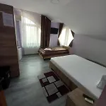 Marisol Hotel *